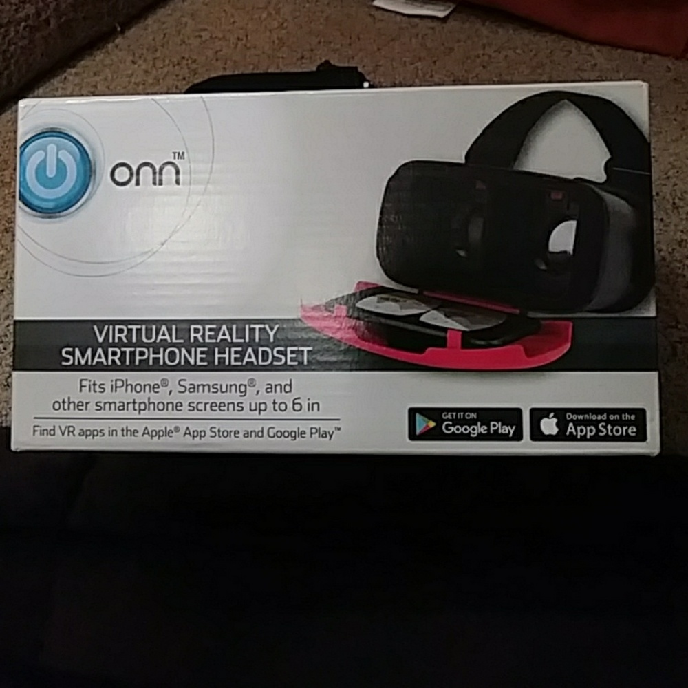 Virtual Reality Smartphone Headset